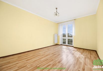 2 pokoje 1 piętro ul. topolowa widok na park