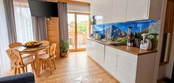 Wyposażony apartament z tarasem i garażem