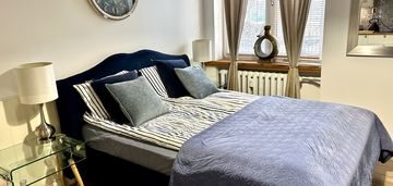 Klimatyczne mieszkanie w świetnej lokalizacji!