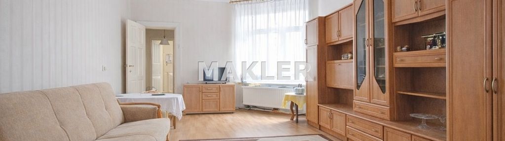 Przestronne 3 pokoje-kamienica-śródmieście