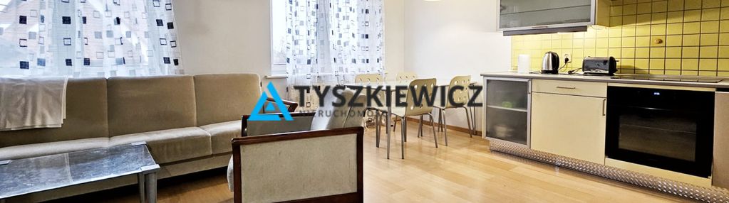 4 pokojowe mieszkanie na wynajem.