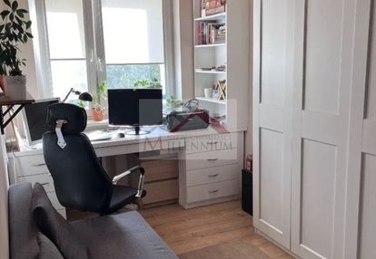 Duże mieszkanie w legionowie z balkonem