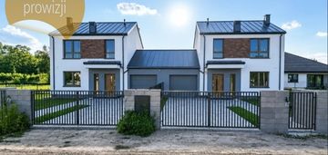 5 pokojowy bliźniak z garażem i działką 670 m2