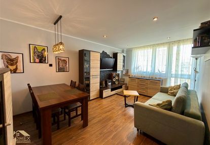 Twój nowy kąt w sercu osiedla beskidzkiego – 44 m²