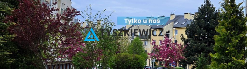 Ustawne dwa poziomy wśród zieleni