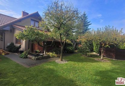 Piękny dom 102,55m2, 4 pokoje,oranżeria,garaż!