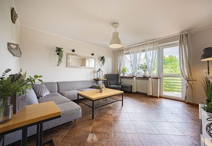 Dom + miejsce na własną działalność_opcja 3 lokali