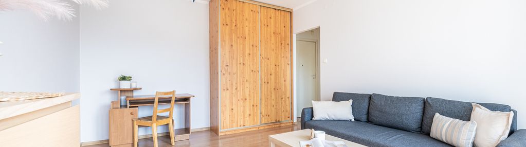 Kawalerka większa niż inne-parking gratis-balkon
