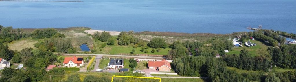 Z salonu za ster jachtu - działka tuż przy marinie