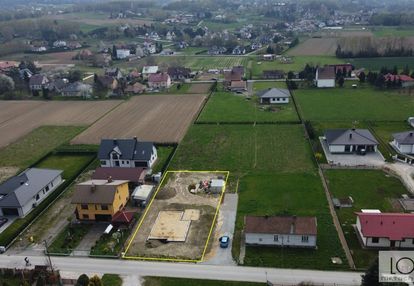 Działka + fundamenty + projekt budowy domu