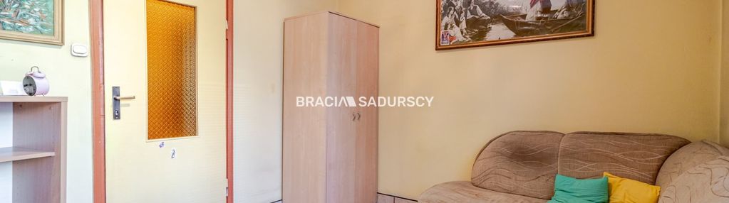 3 pok z osobną kuchnią os. wandy.