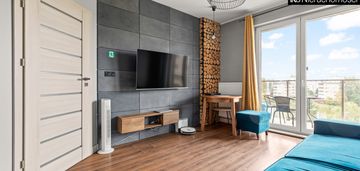 3 pokoje z oddzielną kuchnią blisko metra