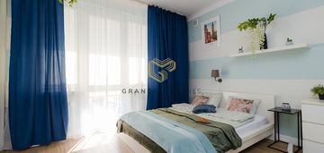 Dwupokojowy apartament na grochowie z balkonem