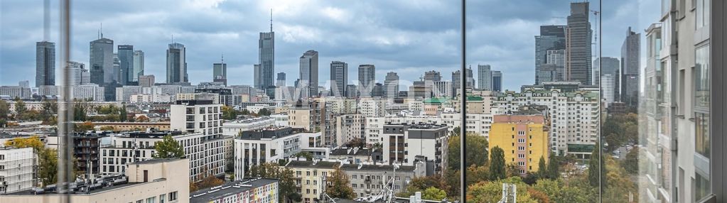 Budynek pirelli, słoneczne mieszkanie, 14. piętro