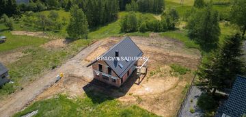 Dom jednorodzinny 143m2 |10ar |