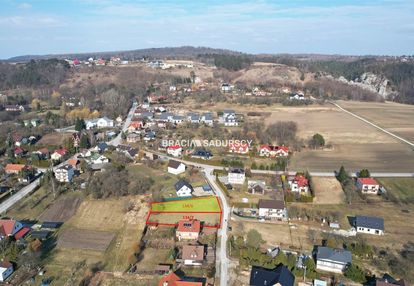 Działka z widokiem na "bramę bolechowicką"