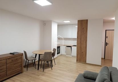 Apartament z garażem podziemnym na os.karolinki