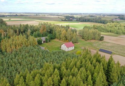 Siedlisko otoczone lasem kubra-przebudówka niedaleko biebrzańskiego pn