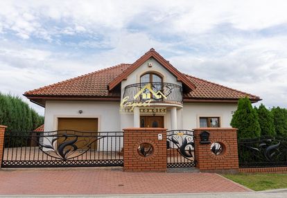 Luksusowy dom z basenem nad rzeką iławką