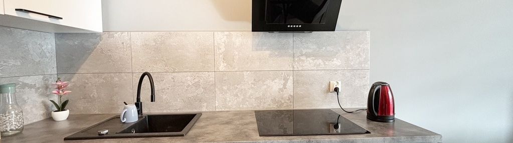 Mieszkanie 2 pokoje - garaż