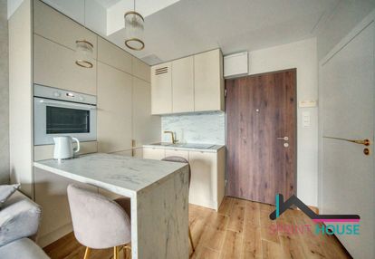 Piękne wykończona kawalerka dla singla/singielki