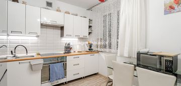 Zamieszkaj koło kopalni soli. cudowna okolica.