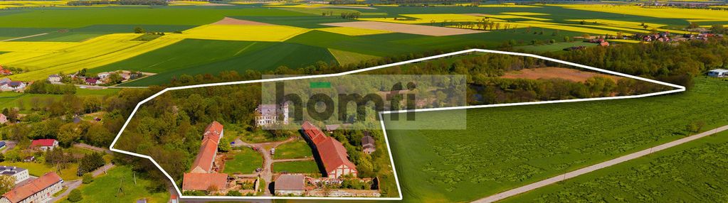 Zespół folwarczno-pałacowy na 17ha gruncie