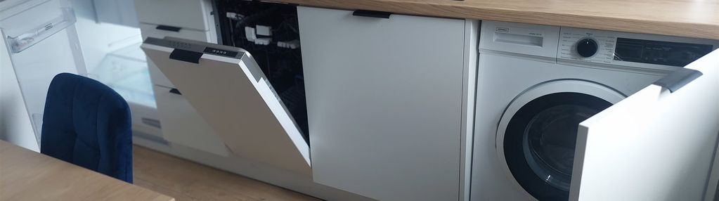 Dwupokojowe mieszkanie z miejscem parkingowym.