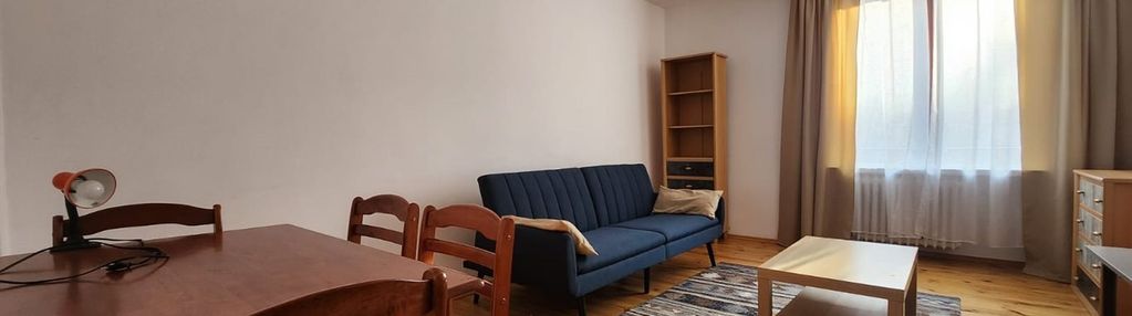Tychy, mieszkanie w niskim bloku z osobną kuchnią