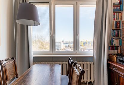 2 pokoje z widokiem na port