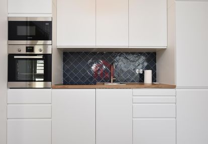 Salon z aneksem + 2 sypialnie, capital towers