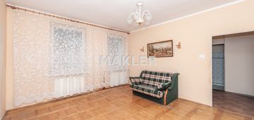 1 piętro - 37m2 - kawalerka