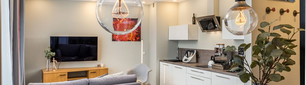 2-pok. 50m2, stare podgórze, klima, parking