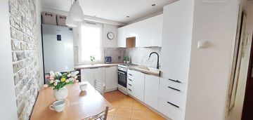 Gotowe do wprowadzenia 3 pok. mieszkanie, jaroty
