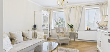 Mieszkanie z ogródkiem w jastrowiu