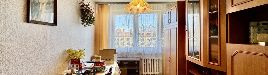 Ustawne mieszkanie 2 pok os. chrobry
