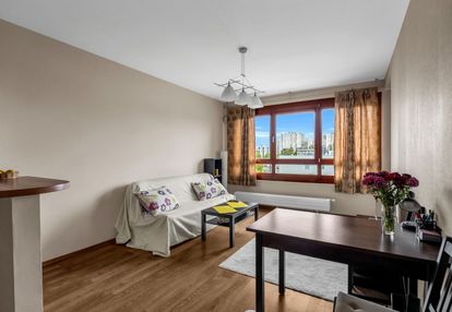 44m 2 pokoje z balkonem przy m2 bemowo