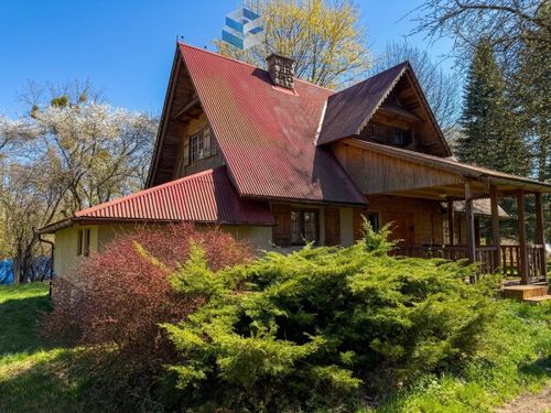 Wyjątkowe siedlisko na warmii – dom drewniany