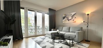 Przestronne/blisko komunikacji/balkon/garaż