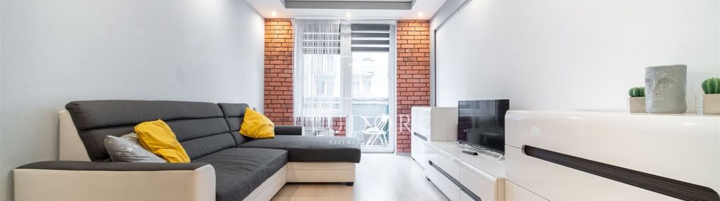 2 pokoje | balkon | wysoki standard | centrum
