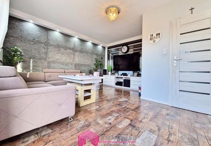 Komfortowe czteropokojowe mieszkanie z balkonem.