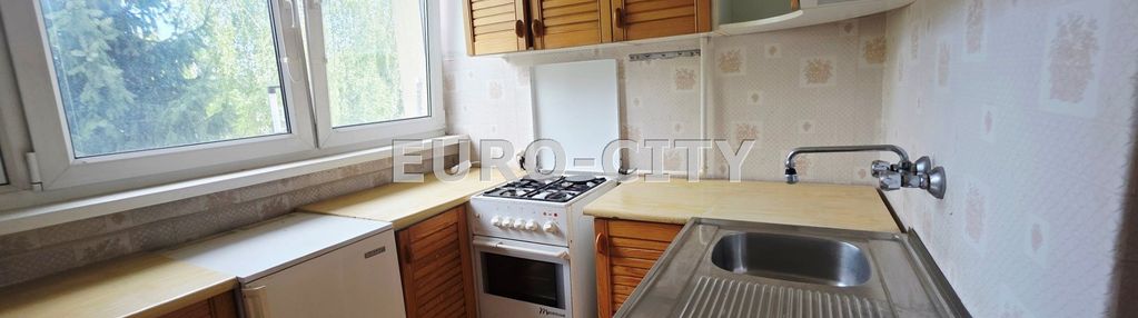 Pełny rozkład, 3 oddzielne pokoje, bezpieczna