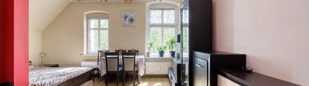 Dwupokojowe mieszkanie na osiedlu leśnym