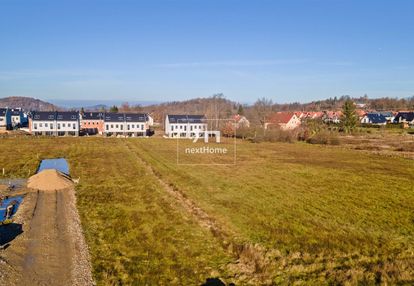 Działka na czarnym 1100 m2. za 210000 zł