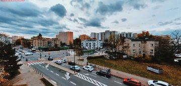 3 pokoje, metro-idealne na podział na 2 kawalerki!