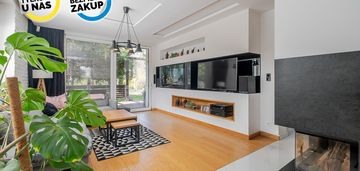 Wyjątkowa lokalizacja - po gruntownym remoncie!