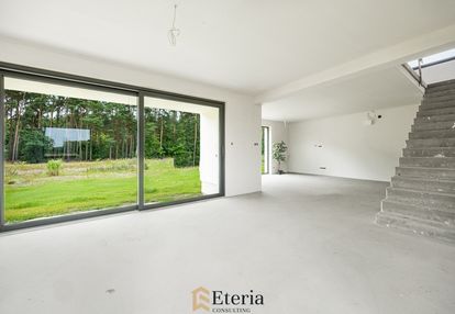 Cisza-przestrzeń-6 pokoi i las za oknem :)