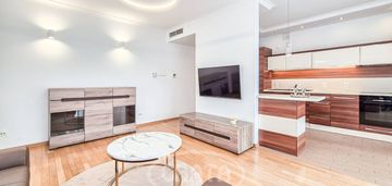 Oficerska/pretficza/lux, garaż, taras