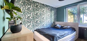 M4 do wprowadzenia, centrum, zamykany parking