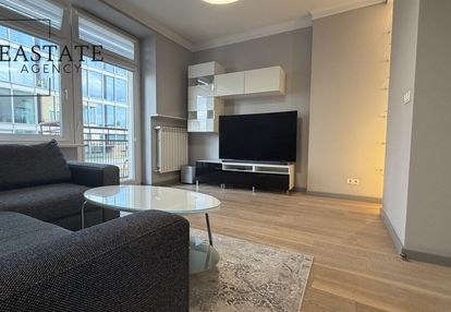 Centrum | przestronne | balkon | winda